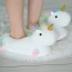 Kapcie unicorn jednorożec pluszowe biały – zdjęcie 2