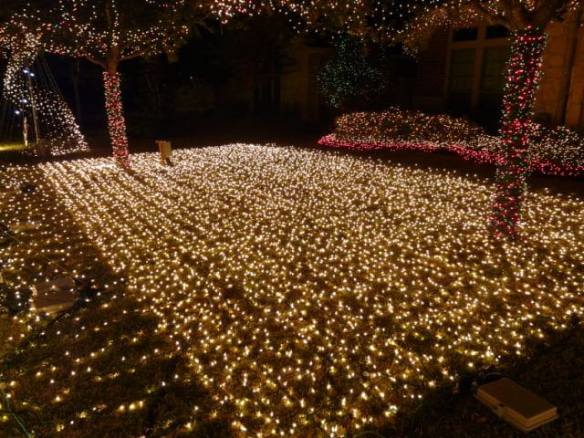 Siatka świetlna 224 LED 3 × 2 m, IP44, 8 trybów – zdjęcie 1